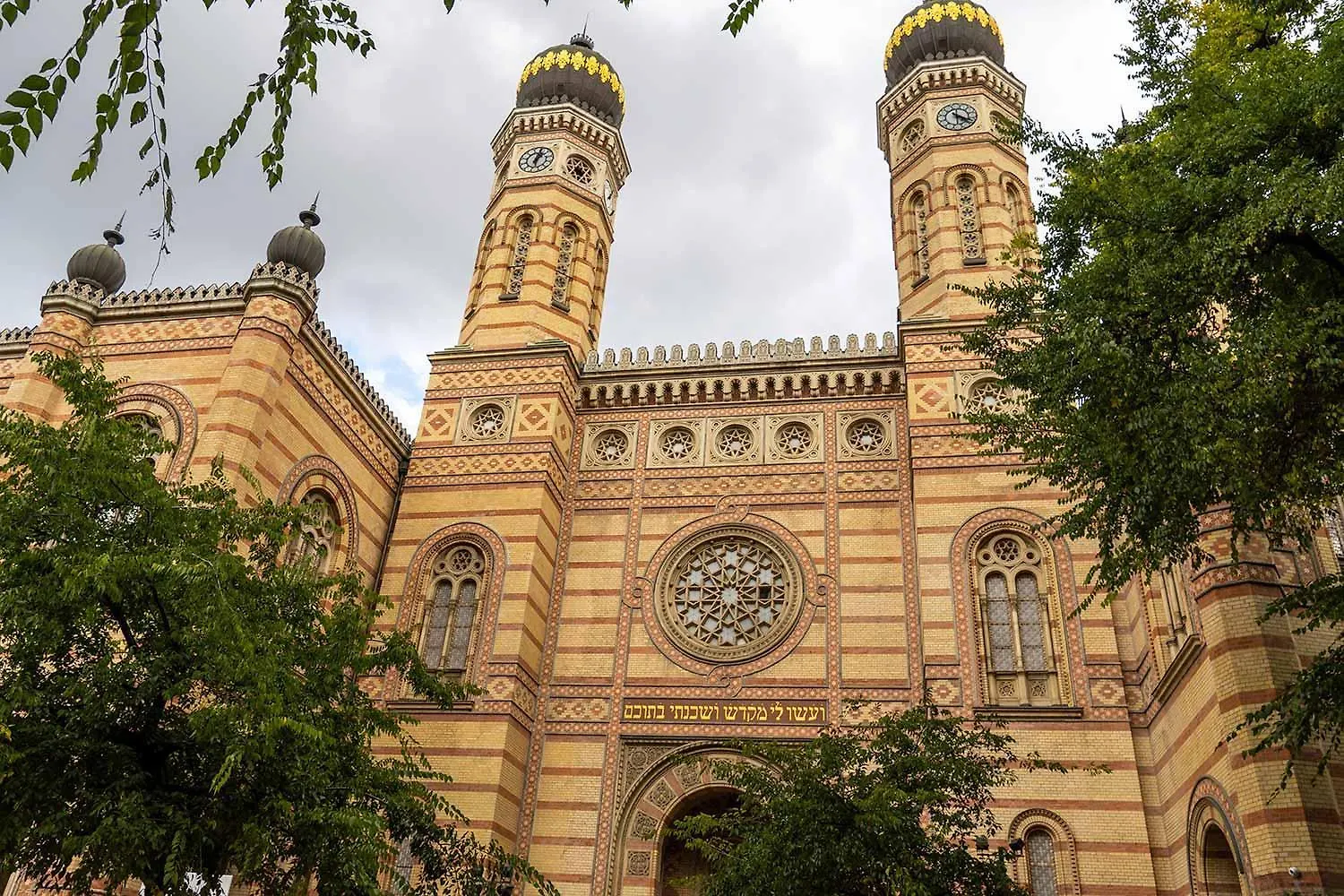 Quiet Luxury Apartment With 2 Rooms In The City Centre Bb Budapest